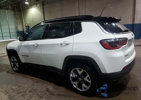 2019 Jeep Compass Limited из США, поврежденный, VIN 3C4NJDCB2KT683011